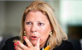 Carrió respaldó a los trabajadores del INTI y cuestionó al gobierno por “demoler el Estado desde adentro”