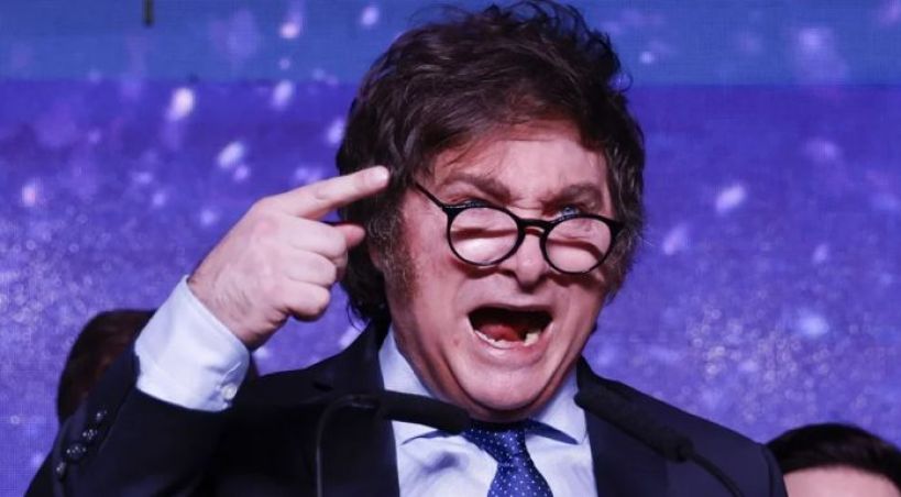 Fuerte rechazo de la oposición al DNU de Milei contra los extranjeros que ofendan a la Argentina